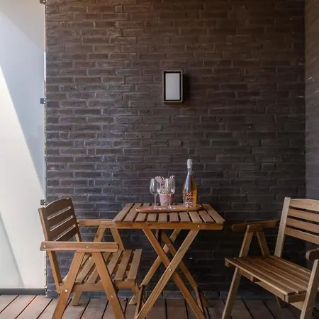 Huswell - Stylish New - Free Parking Apartment Ostend